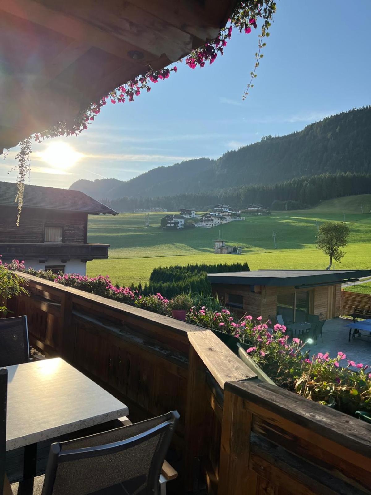 Mesnerhof Apartment Brandenberg ภายนอก รูปภาพ